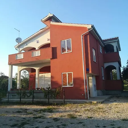 With A Parking Space Poljica, Zadar - 13289 * ורסי