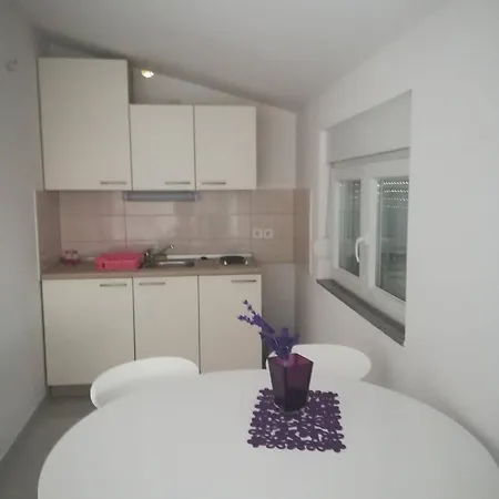 Apartman With A Parking Space Poljica, Zadar - 13289 *